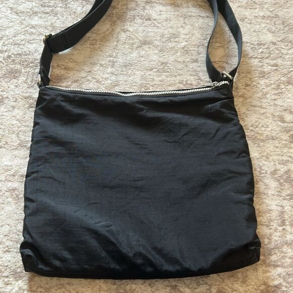 Baggallini Black Crossbody Bag - Picture 6 of 8